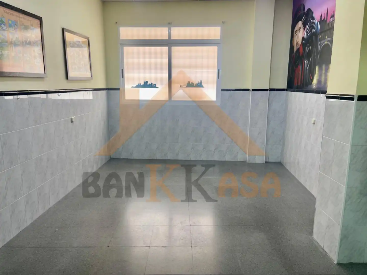 Local comercial en venda a El Ejido Ciudad, imagen 3
