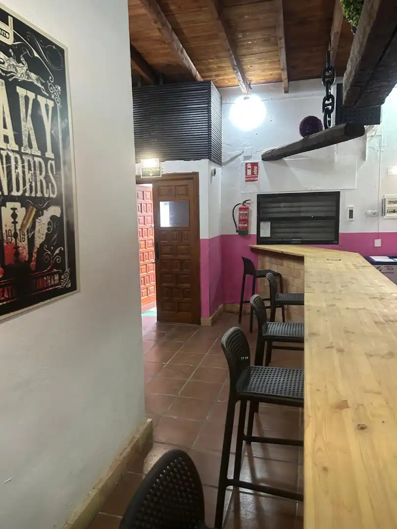 Commercial properties for rent in Cartagena  with Air Conditioner, Heating and Furnished
