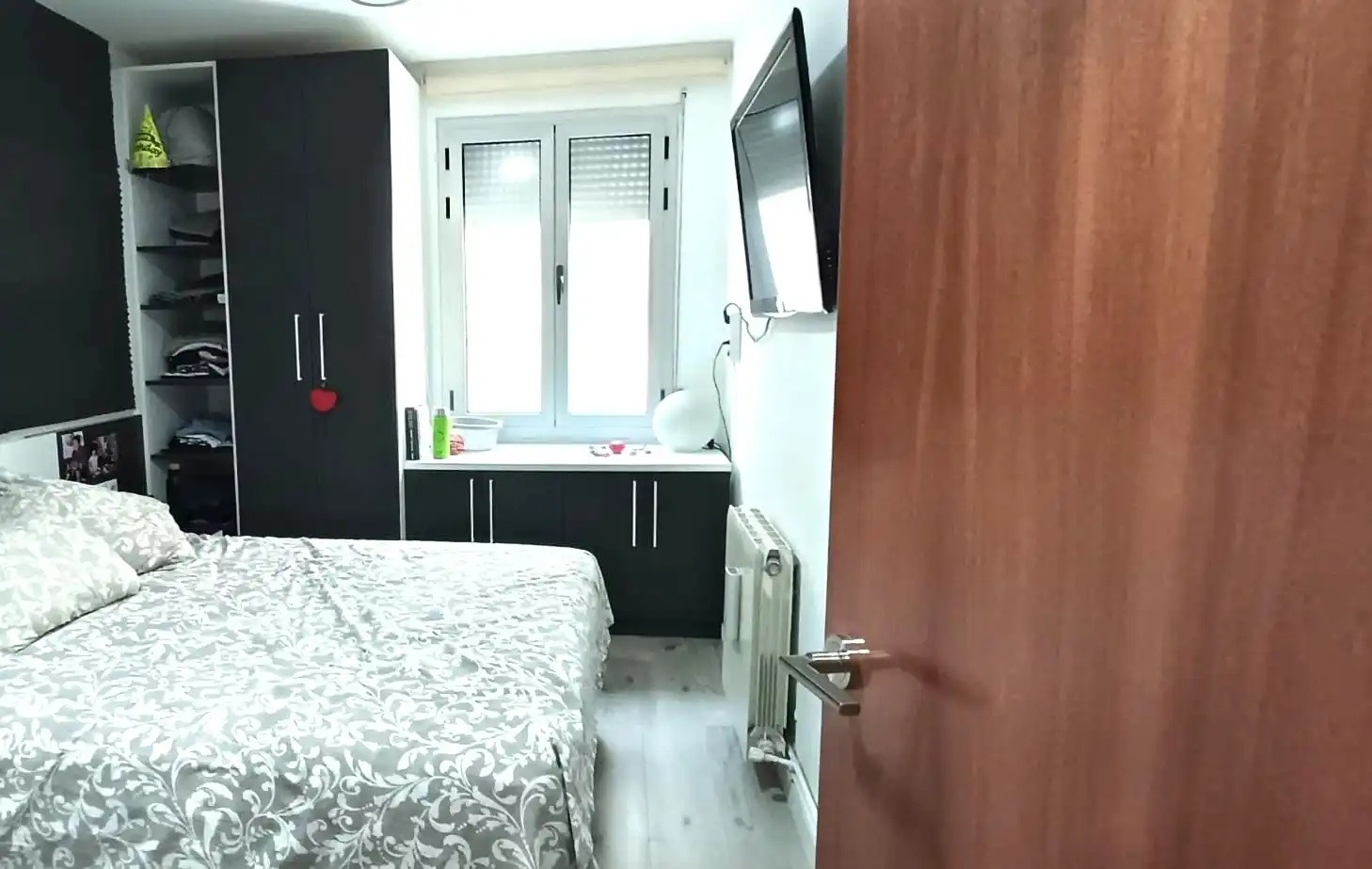 Dormitori de Pis en venda en Terrassa amb Aire condicionat, Calefacció i Forn