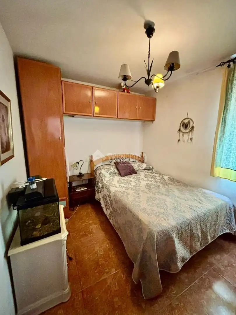Dormitori de Casa adosada en venda en Andújar amb Aire condicionat i Moblat