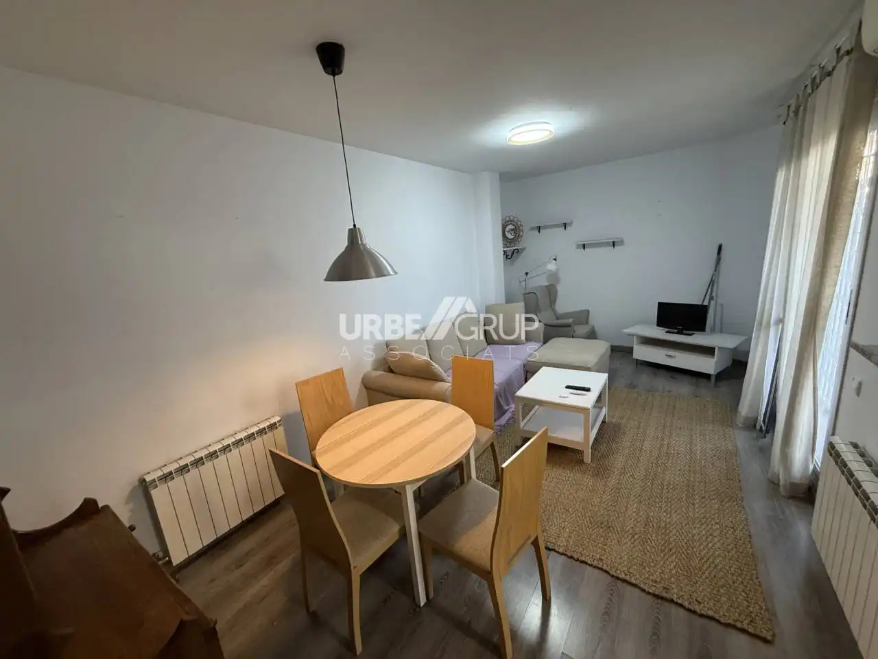 Piso de alquiler en Terrassa con Calefacción, Terraza y Amueblado