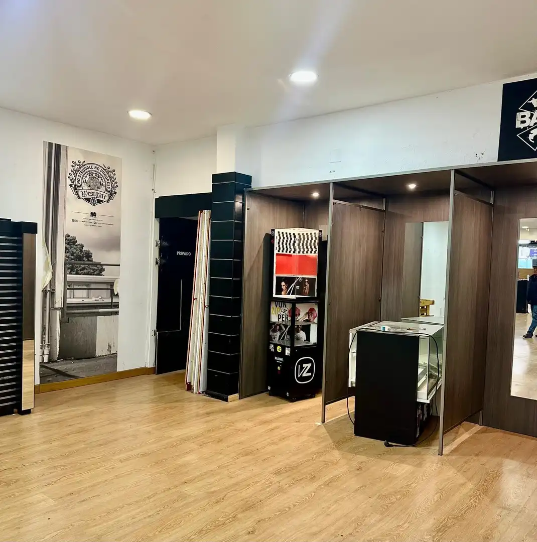 Local comercial en alquiler en Centro, imagen 4