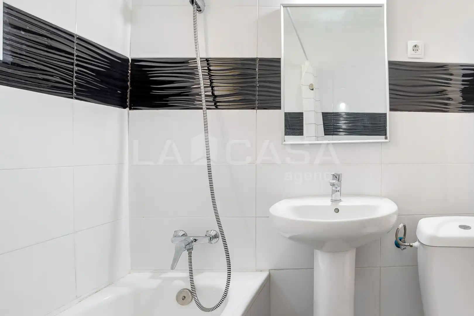 Baño de Piso en venta en Barcelona con Balcón