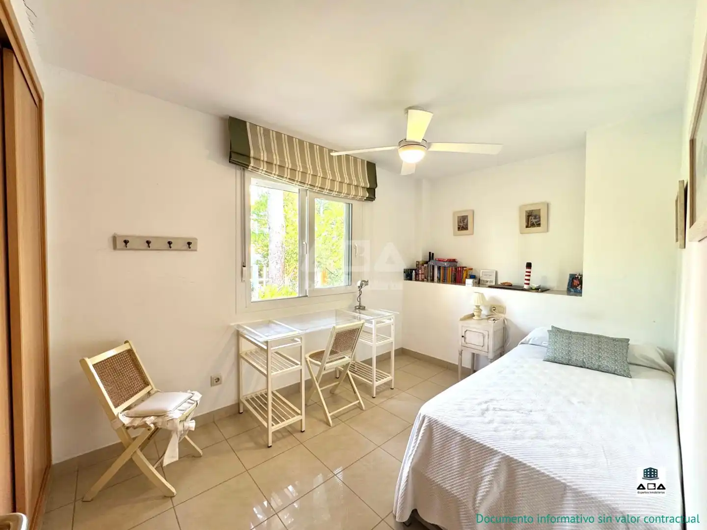 Schlafzimmer von Einfamilien-Reihenhaus zum Verkauf in Alcalà de Xivert mit Klimaanlage, Privatgarten und Terrasse