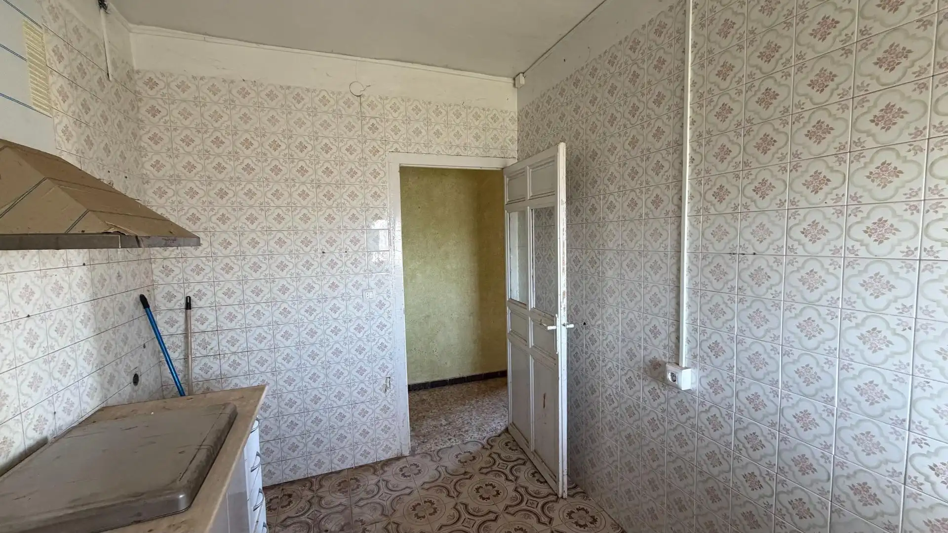 Detached house with garden for sale in Villafranca de los Caballeros, imagen 42