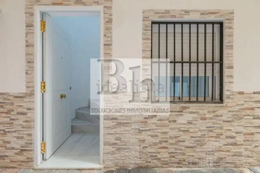 Local comercial en venda a Calle Avenida Matías Saez Tejeda, imagen 13