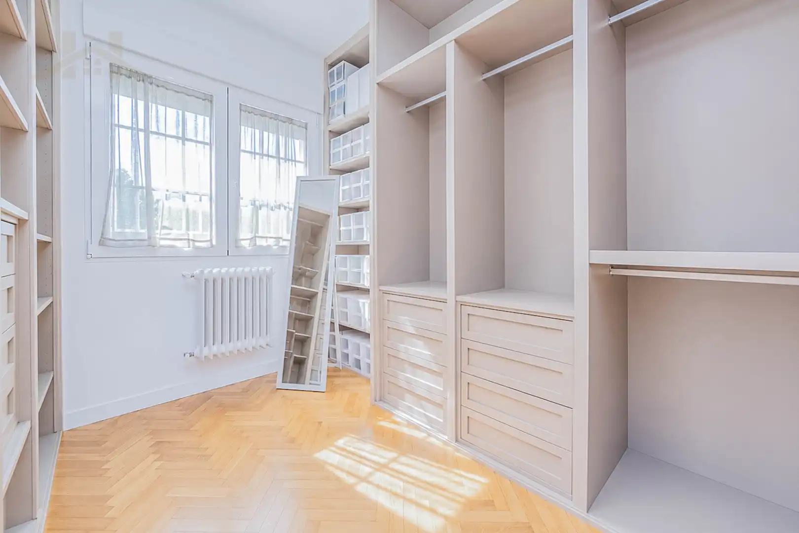 Bedroom of Houses for sale in Moraleja de Enmedio, Madrid
