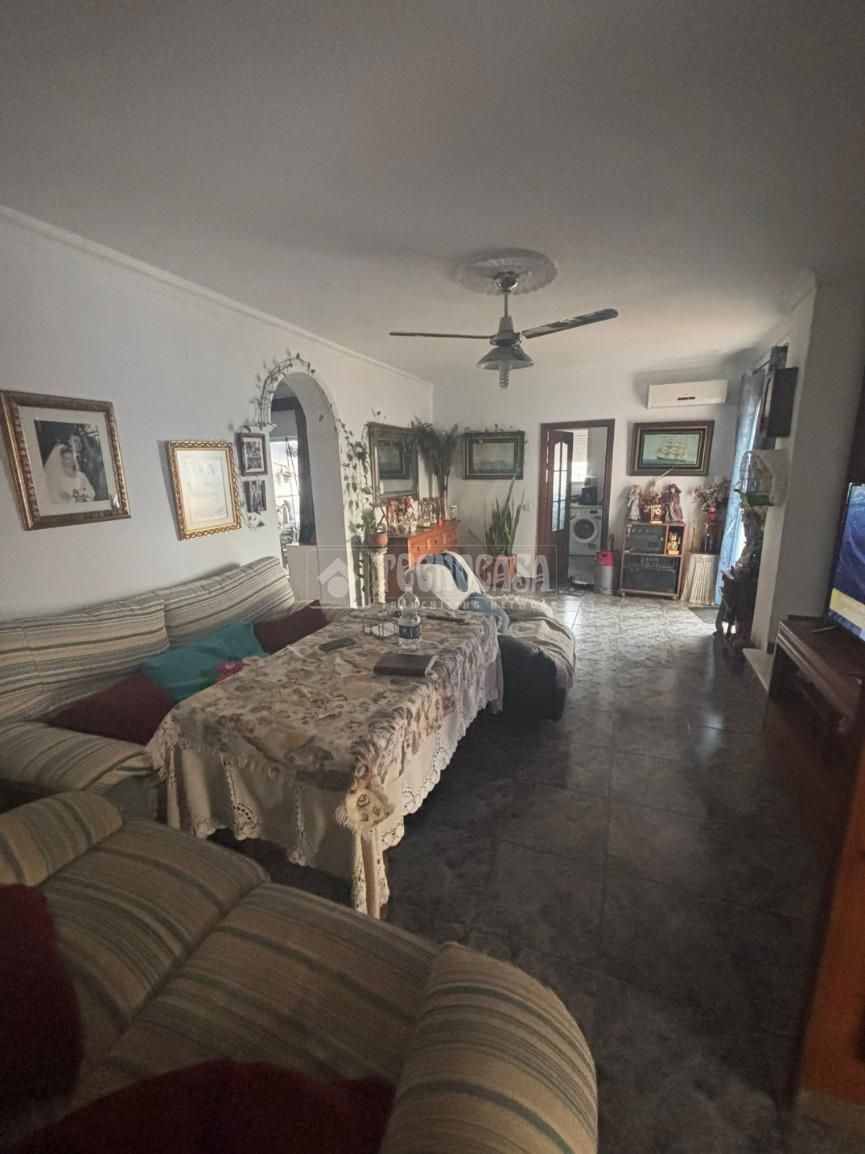 Flat for sale in Trebujena