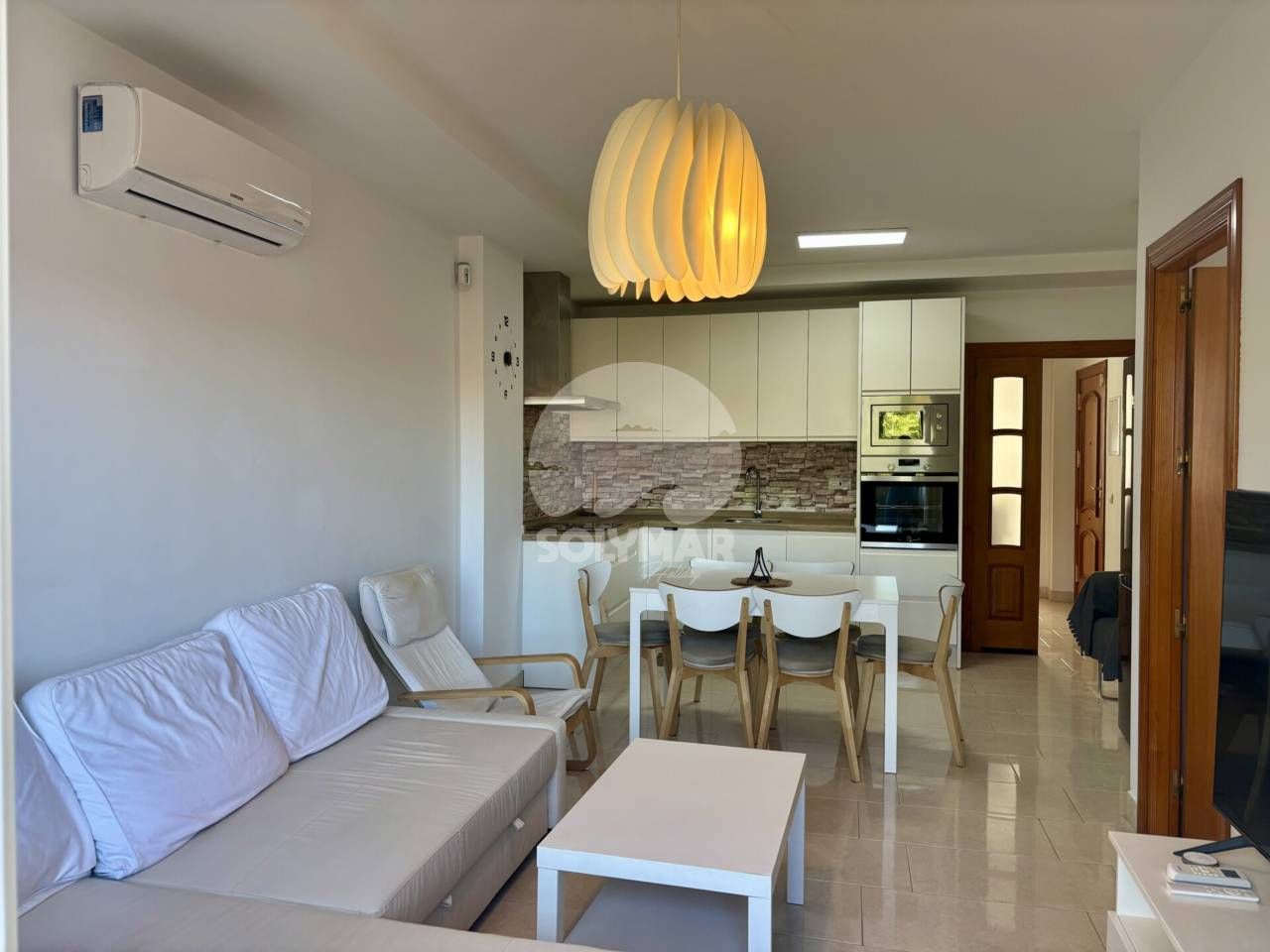 Living room of Flat to rent in Vélez-Málaga  with Air Conditioner, Heating and Terrace