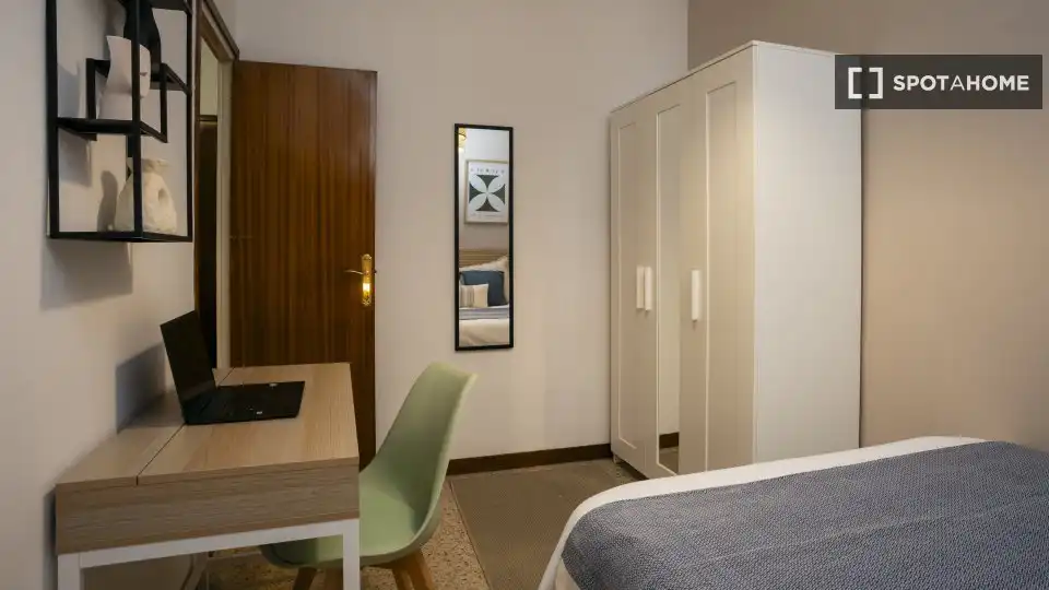 Room in Dreta de l'Eixample