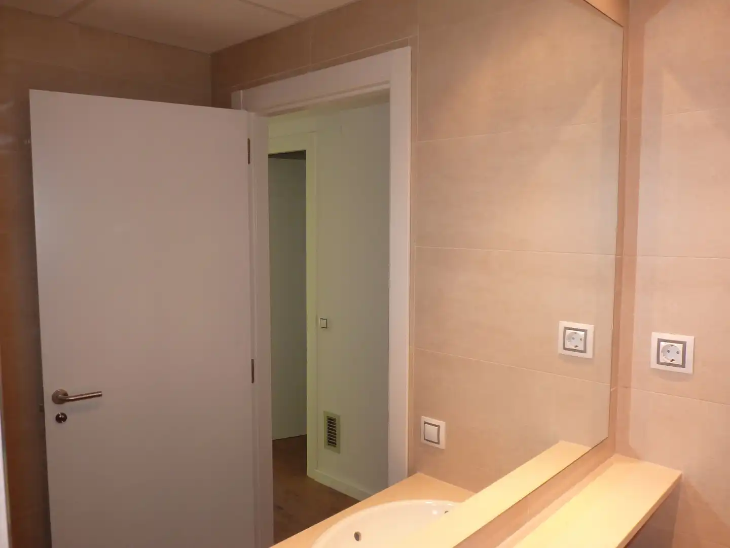 Piso de alquiler en Barcelona con Aire acondicionado, Calefacción y Parquet