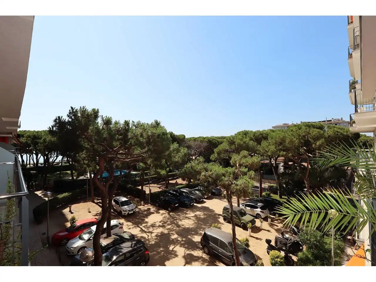 Parking de Piso en venta en Blanes con Calefacción, Terraza y Amueblado