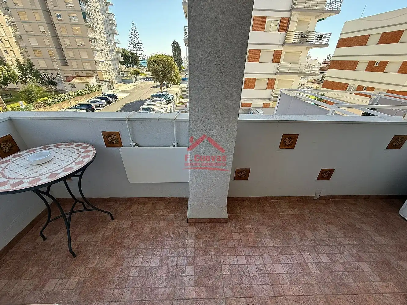Außenansicht von Maisonette zum Verkauf in Vélez-Málaga mit Klimaanlage, Heizung und Terrasse