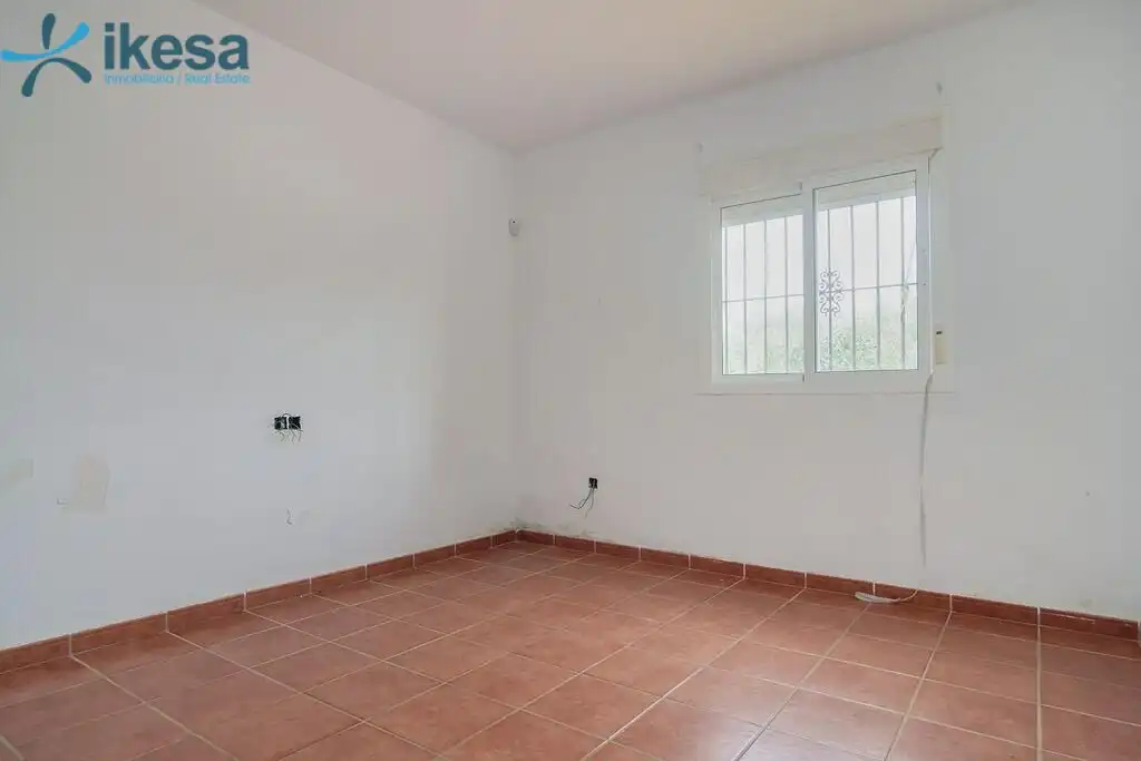 Habitación de Casa o chalet en venta en Chiclana de la Frontera con Jardín privado y Piscina comunitaria