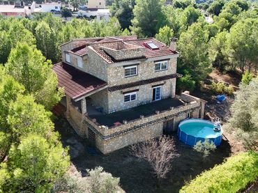 Villa avec piscine à vendre à Casinos