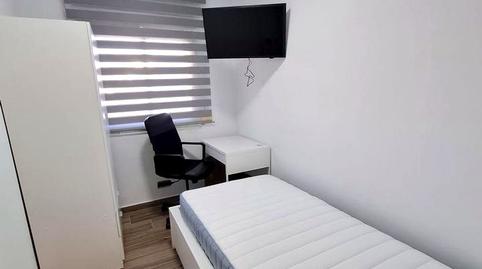 Foto 3 de Pis per a compartir a Carrer del Molí, Pubilla Cases, L'Hospitalet de Llobregat