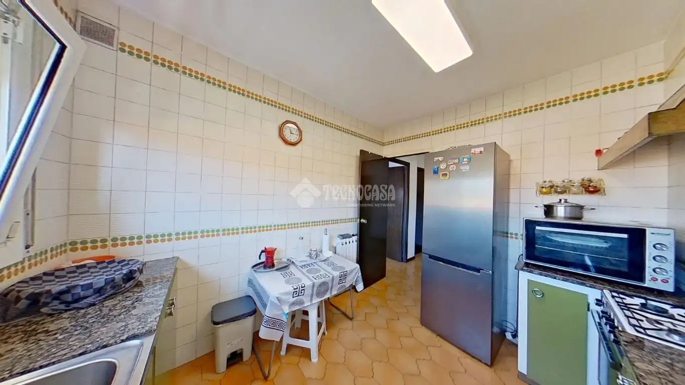 Cocina de Piso en venta en Berga con Balcón