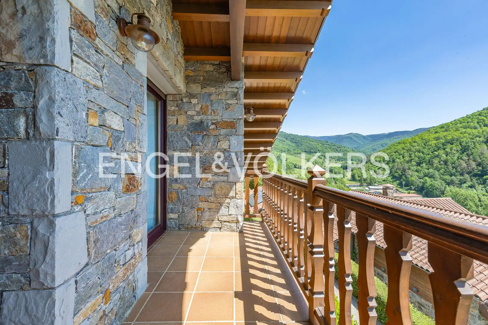 Terrassa de Casa o xalet en venda en Llanars amb Calefacció, Jardí privat i Parquet