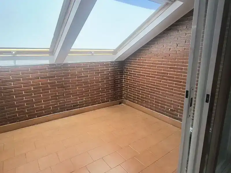 Terrasse von Wohnung zur Miete in Pozuelo de Alarcón mit Klimaanlage, Privatgarten und Parkett