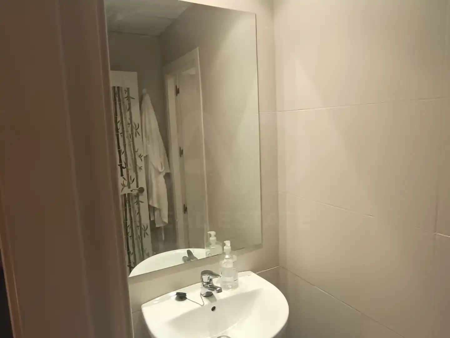 Badezimmer von Geschaftsraum zur Miete in Madrid