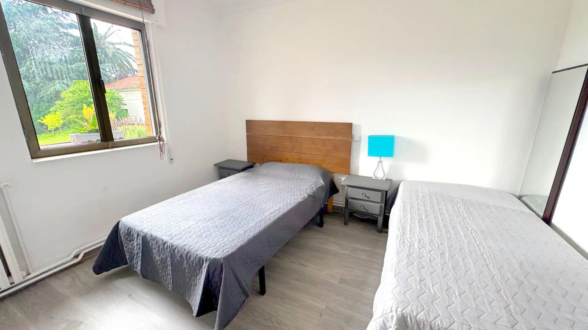 Habitación de Casa adosada en venta en Santillana del Mar con Calefacción, Jardín privado y Terraza