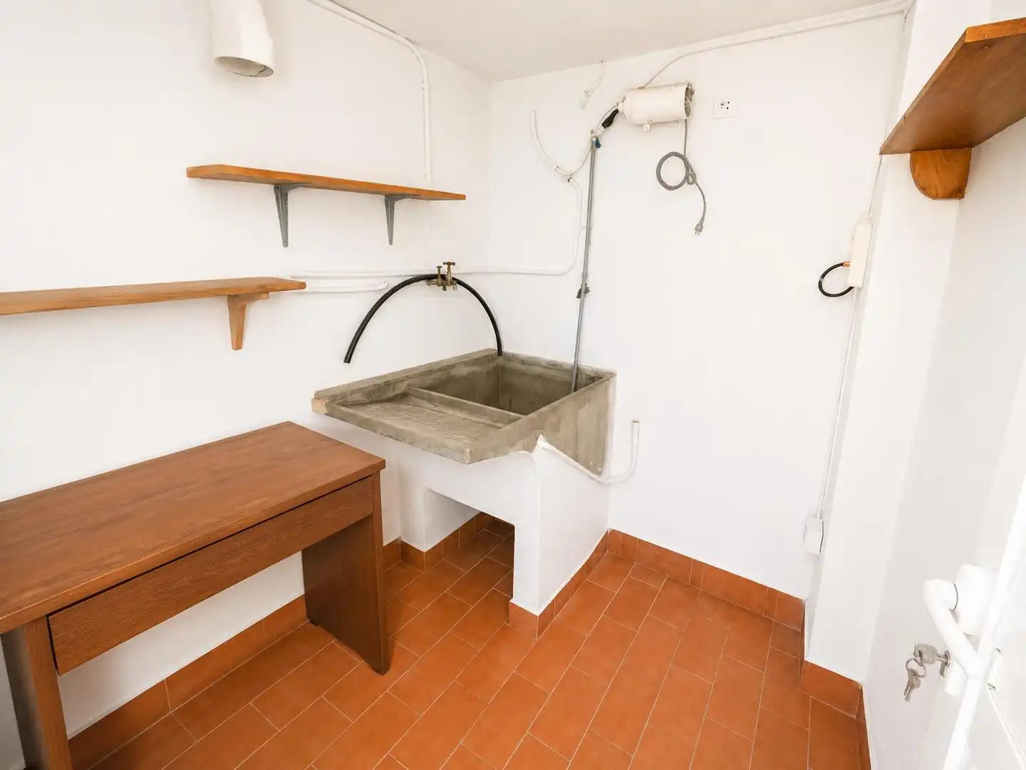 Bathroom of Flat for sale in Arenys de Mar  with Air Conditioner, Terrace and Storage room