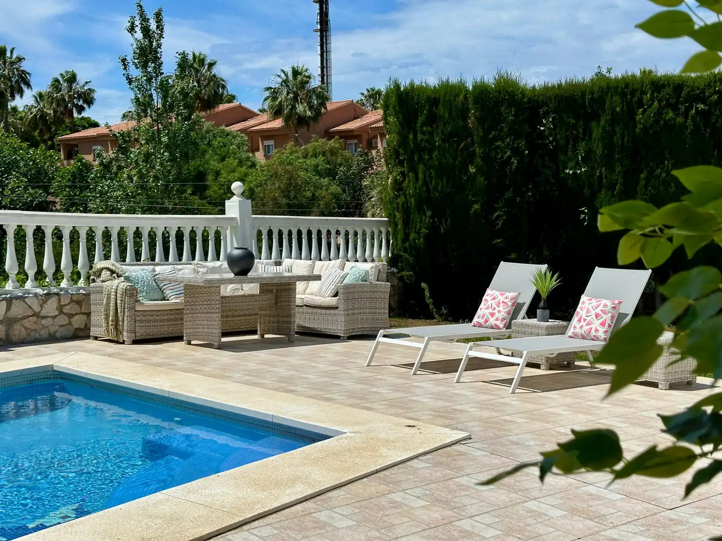 Houses for rent in El Faro de Calaburra - Chaparral