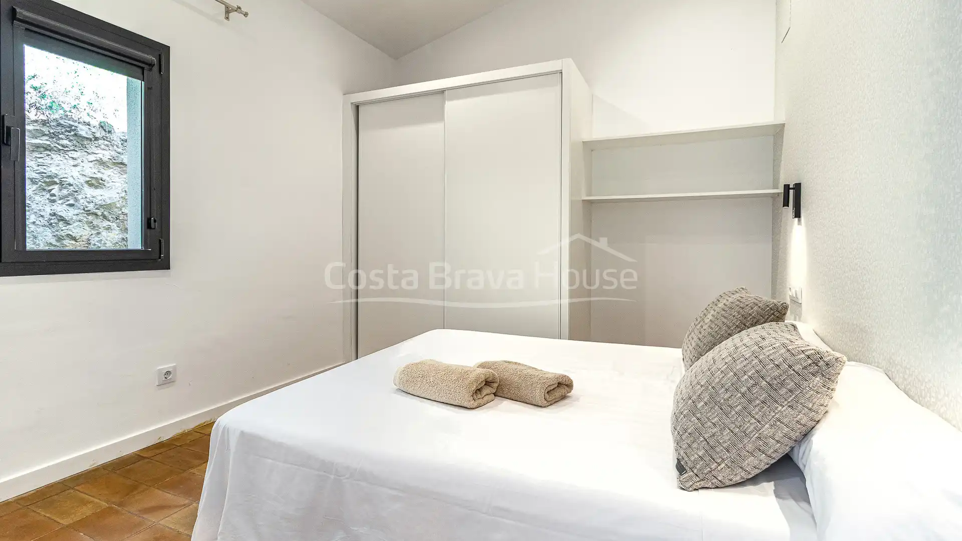 Dormitori de Casa adosada en venda en Begur amb Calefacció, Terrassa i Traster