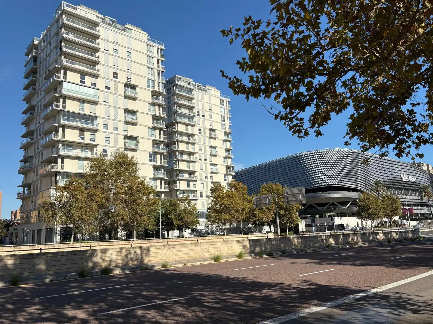 Vista exterior de Piso en venta en Valencia con Aire acondicionado, Calefacción y Parquet