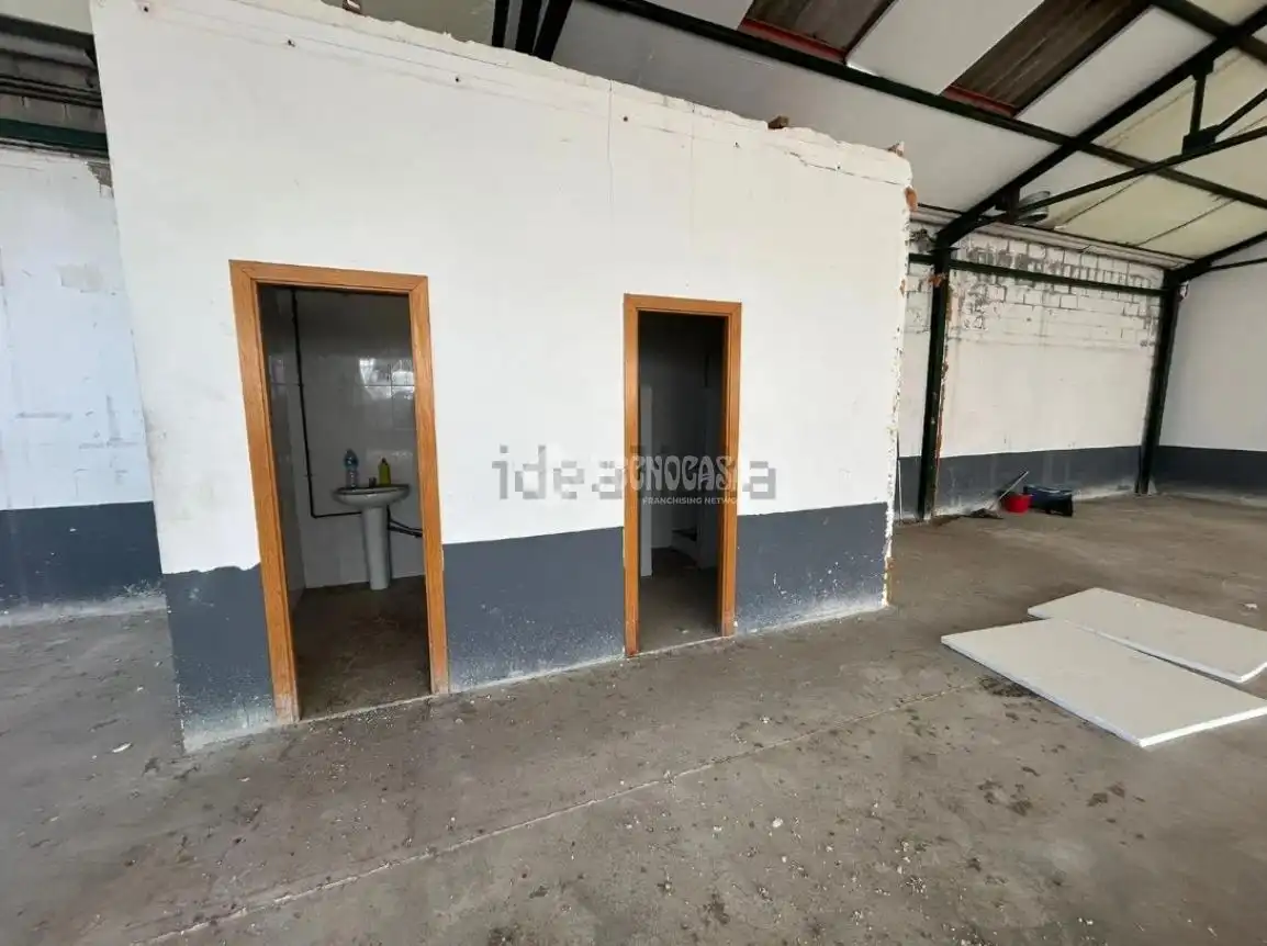 Local en venta en Premià de Dalt