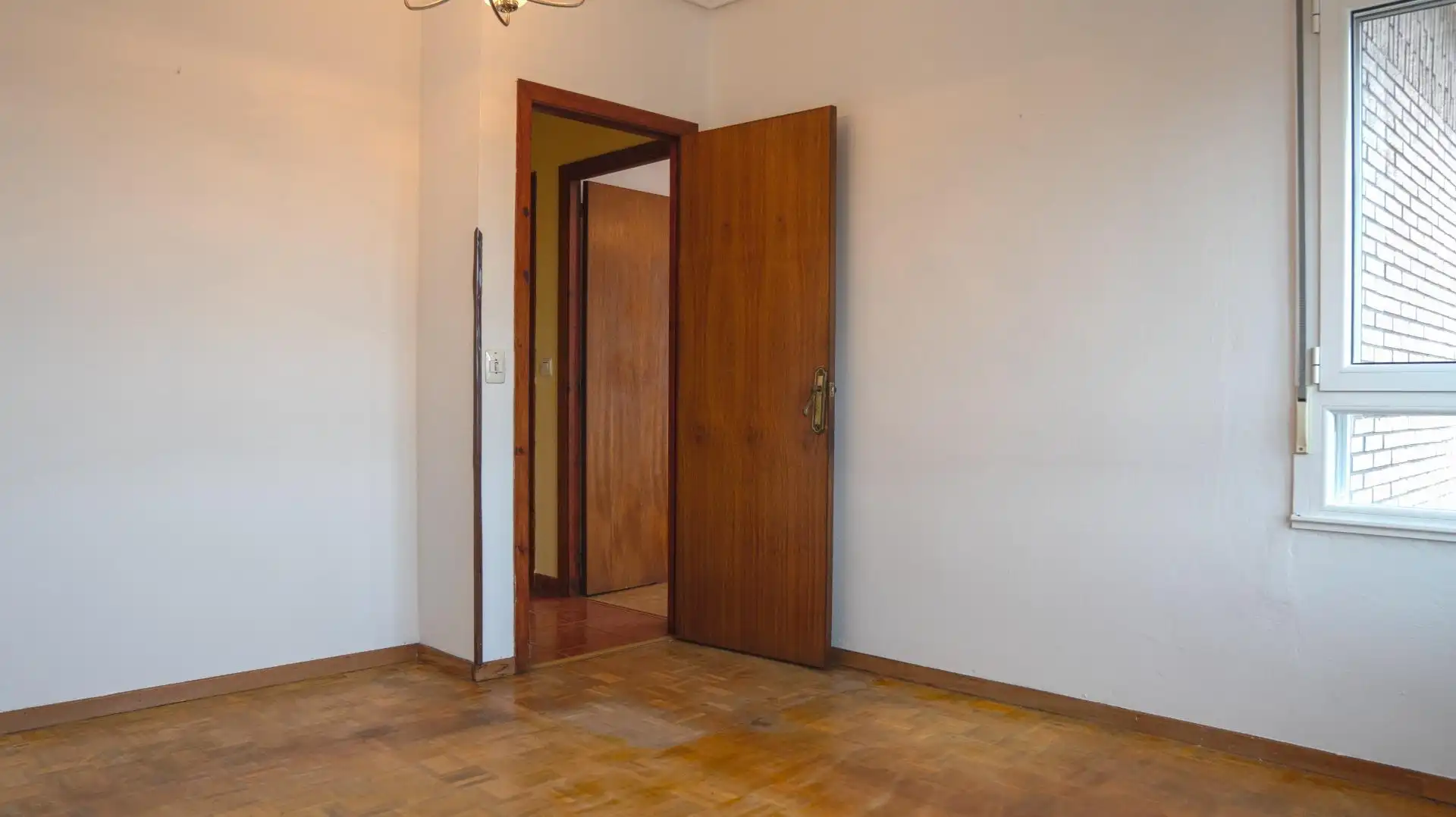 Ático en venta en Avilés con Calefacción y Balcón