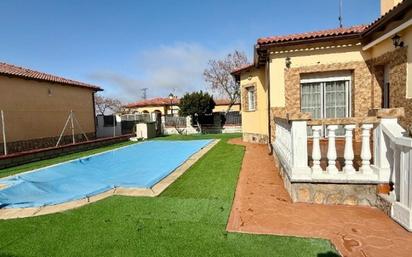 Swimming pool of House or chalet for sale in Labajos  with Heating, Storage room and Swimming Pool