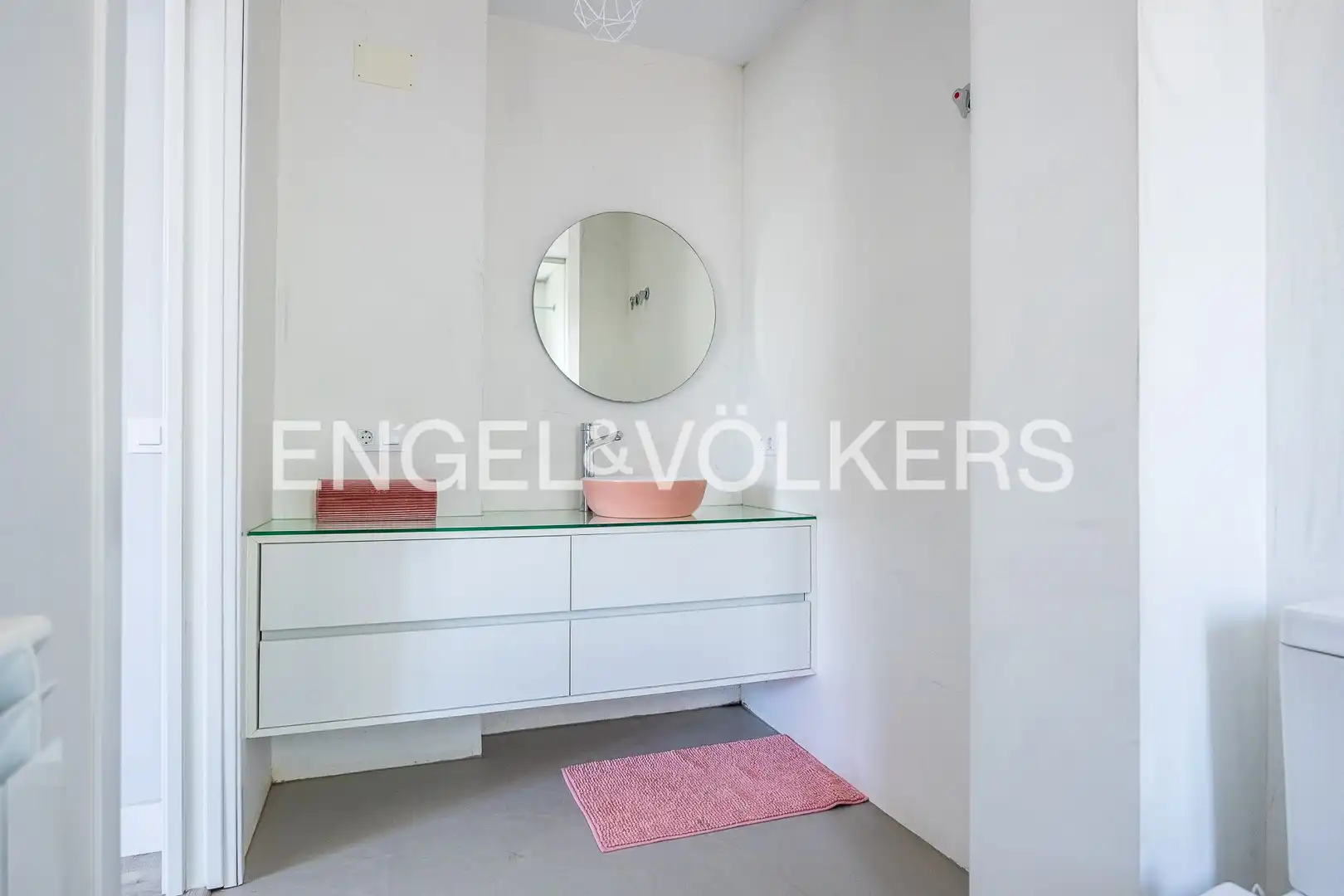 Baño de Casa o chalet en venta en Dos Hermanas con Aire acondicionado, Calefacción y Jardín privado