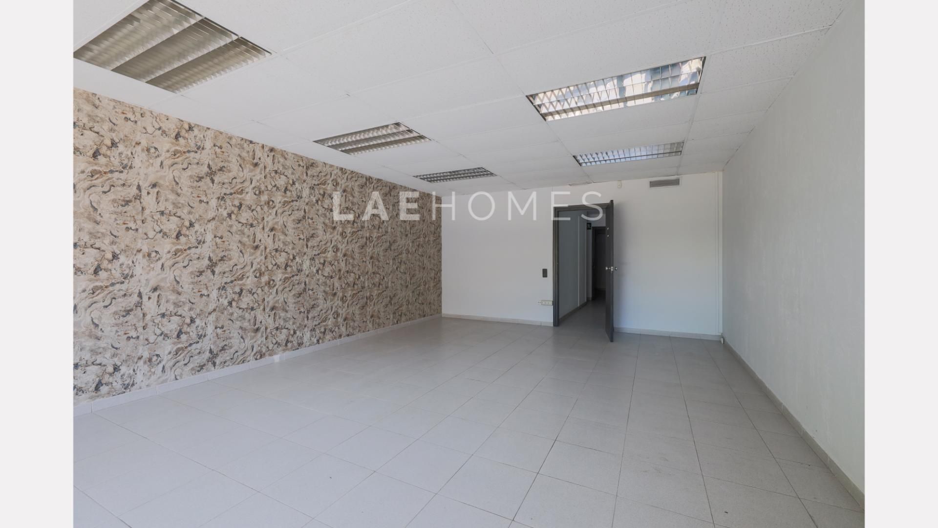 Office for sale in Cerdanyola del Vallès  with Air Conditioner and Terrace