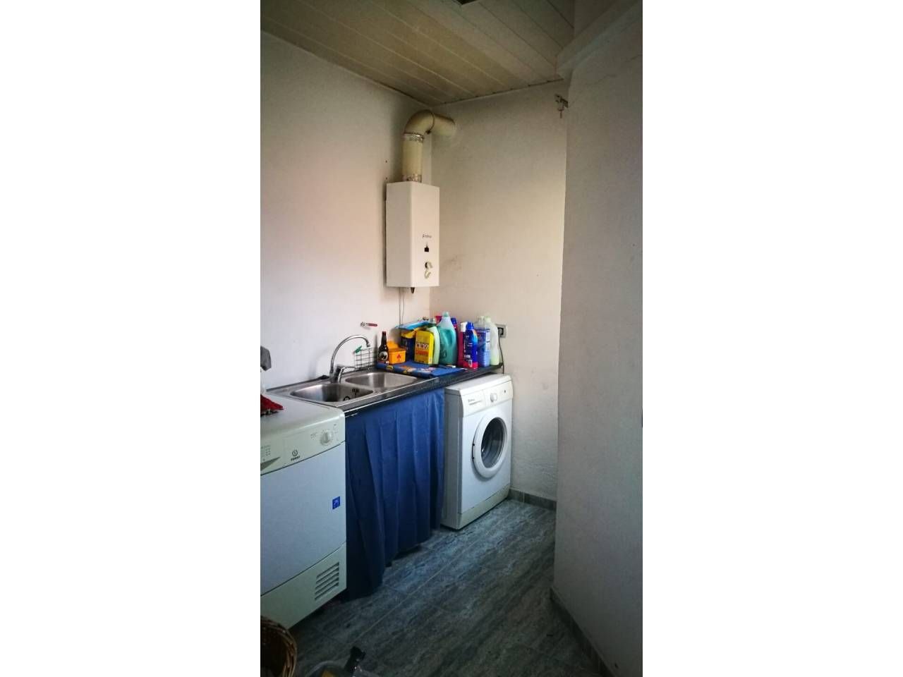 Cocina de Casa o chalet en venta en Rubí con Aire acondicionado, Calefacción y Jardín privado