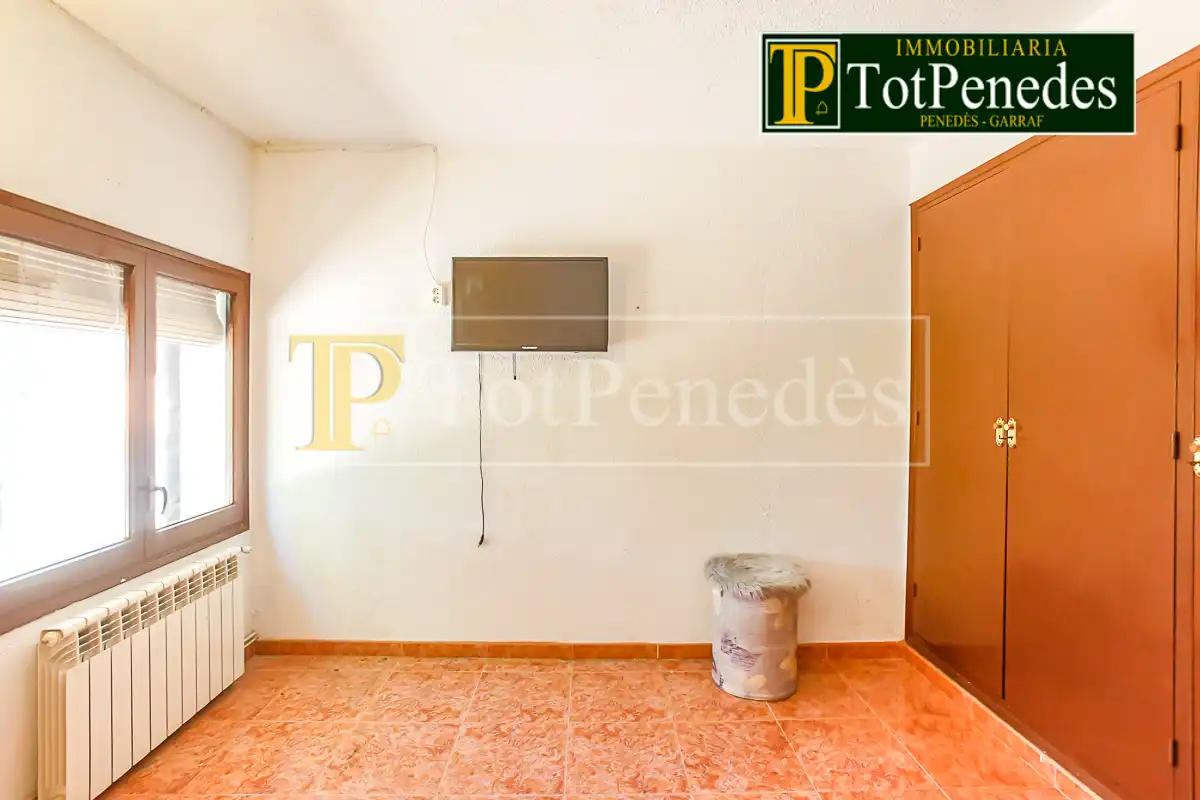 Haus oder Chalet zum Verkauf in Querol mit Heizung, Privatgarten und Abstellraum