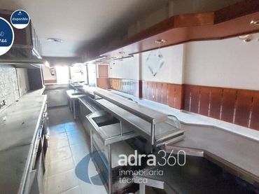 Local comercial en venta en De Colón