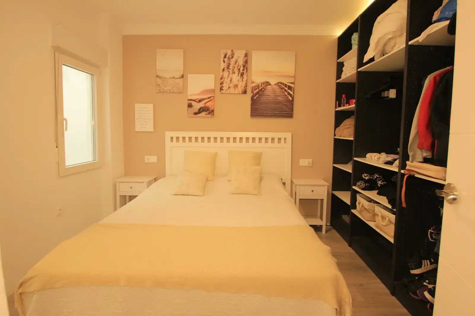 Schlafzimmer von Einfamilien-Reihenhaus zur Miete in Marbella mit Klimaanlage, Terrasse und Schwimmbad