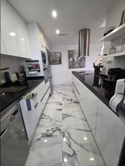 Cocina de Apartamento en venta en Orihuela con Aire acondicionado, Calefacción y Terraza