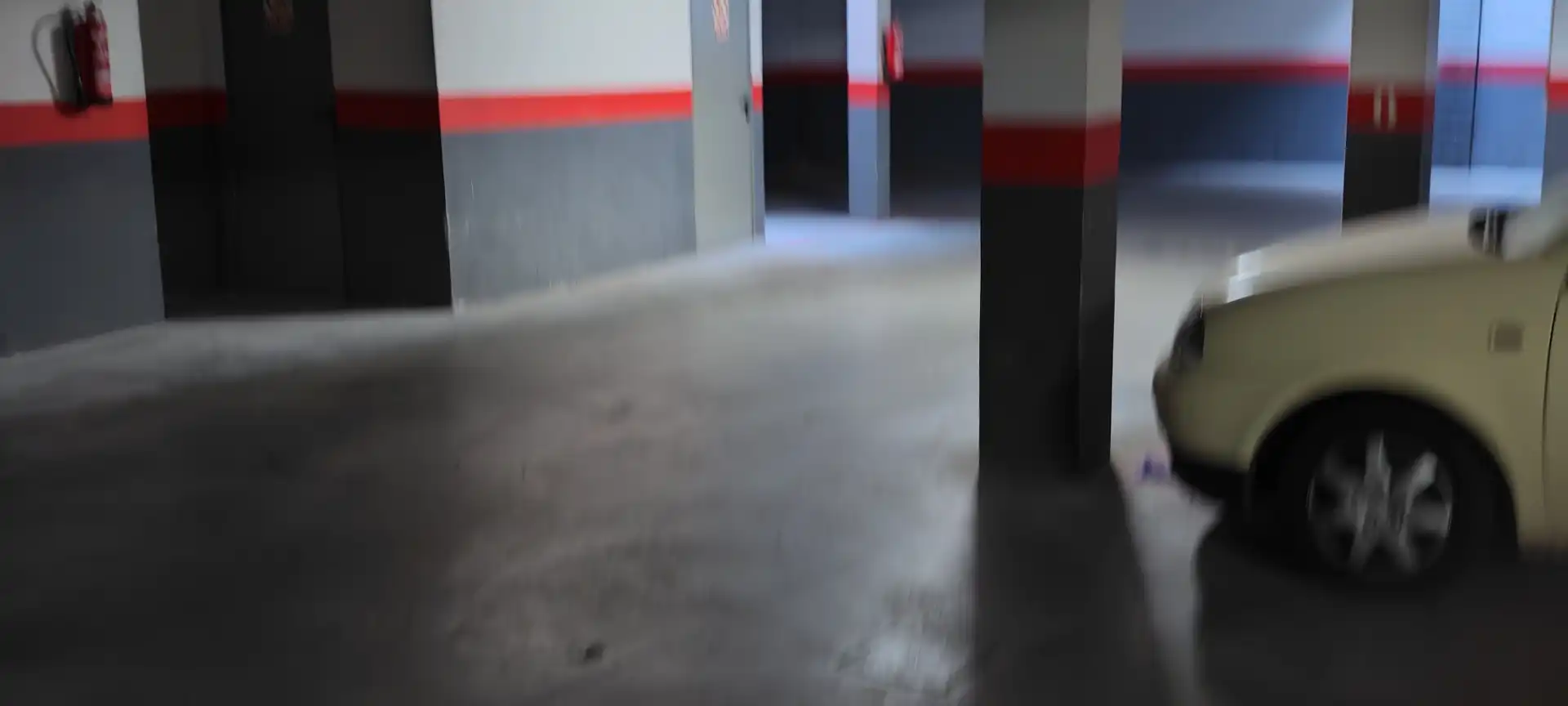 Garage for sale in Parla