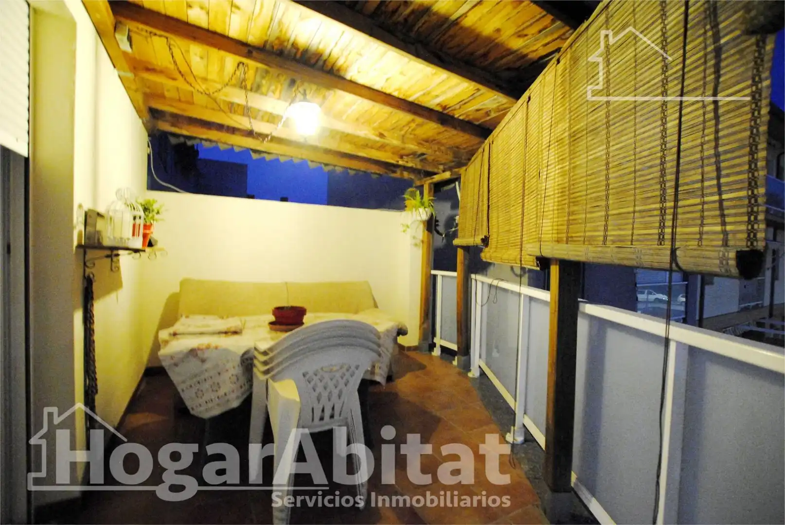 Adosado con terraza en venta en Calle La Catorzena, imagen 3