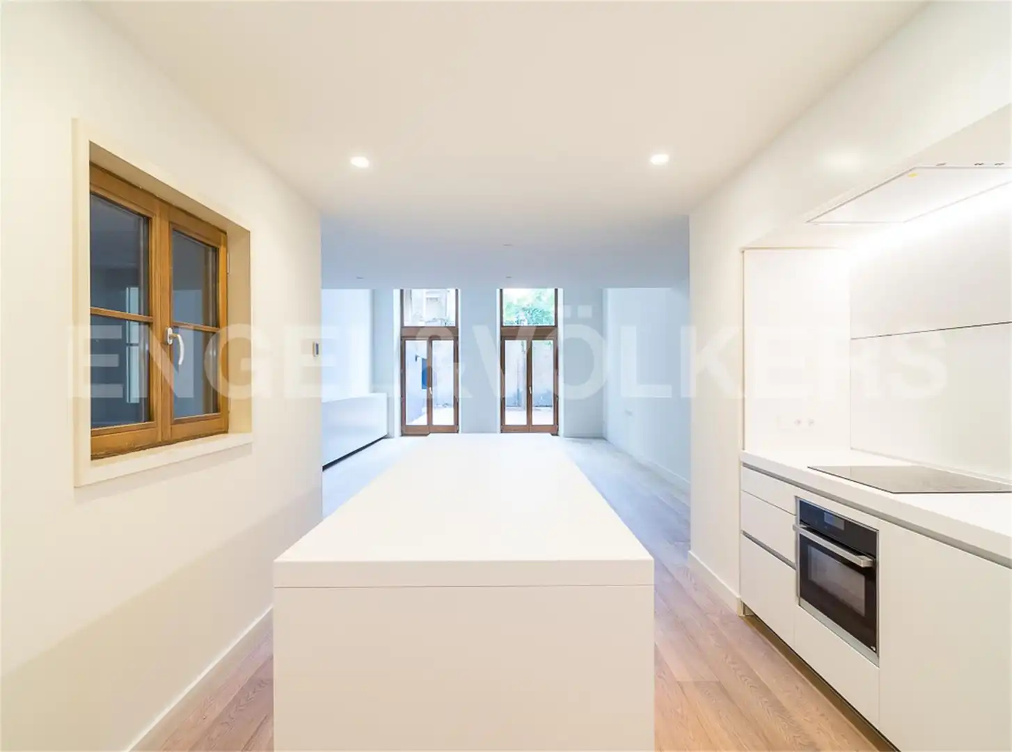 Planta baja en venta en Dreta de l'Eixample