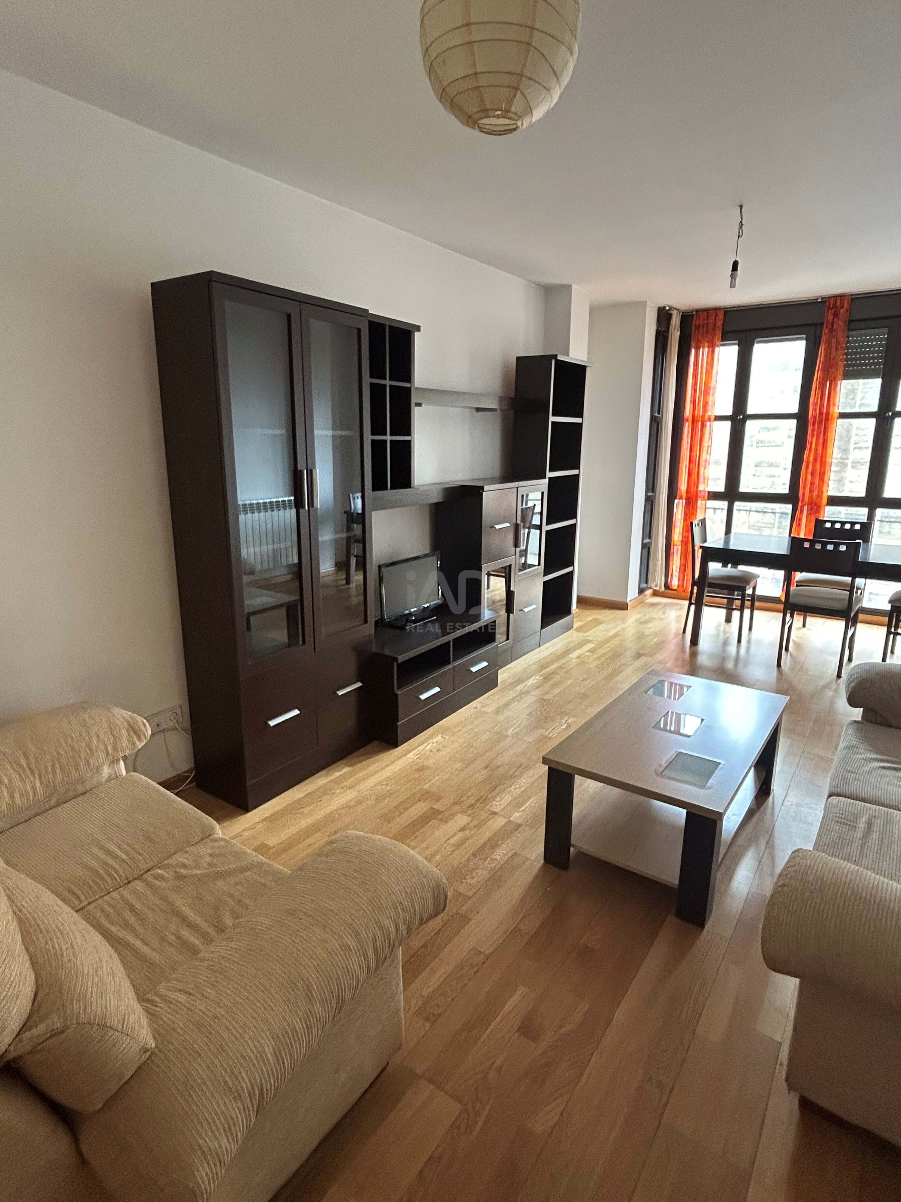 Wohnzimmer von Wohnung zum verkauf in Valencia de Don Juan mit Heizung und Terrasse