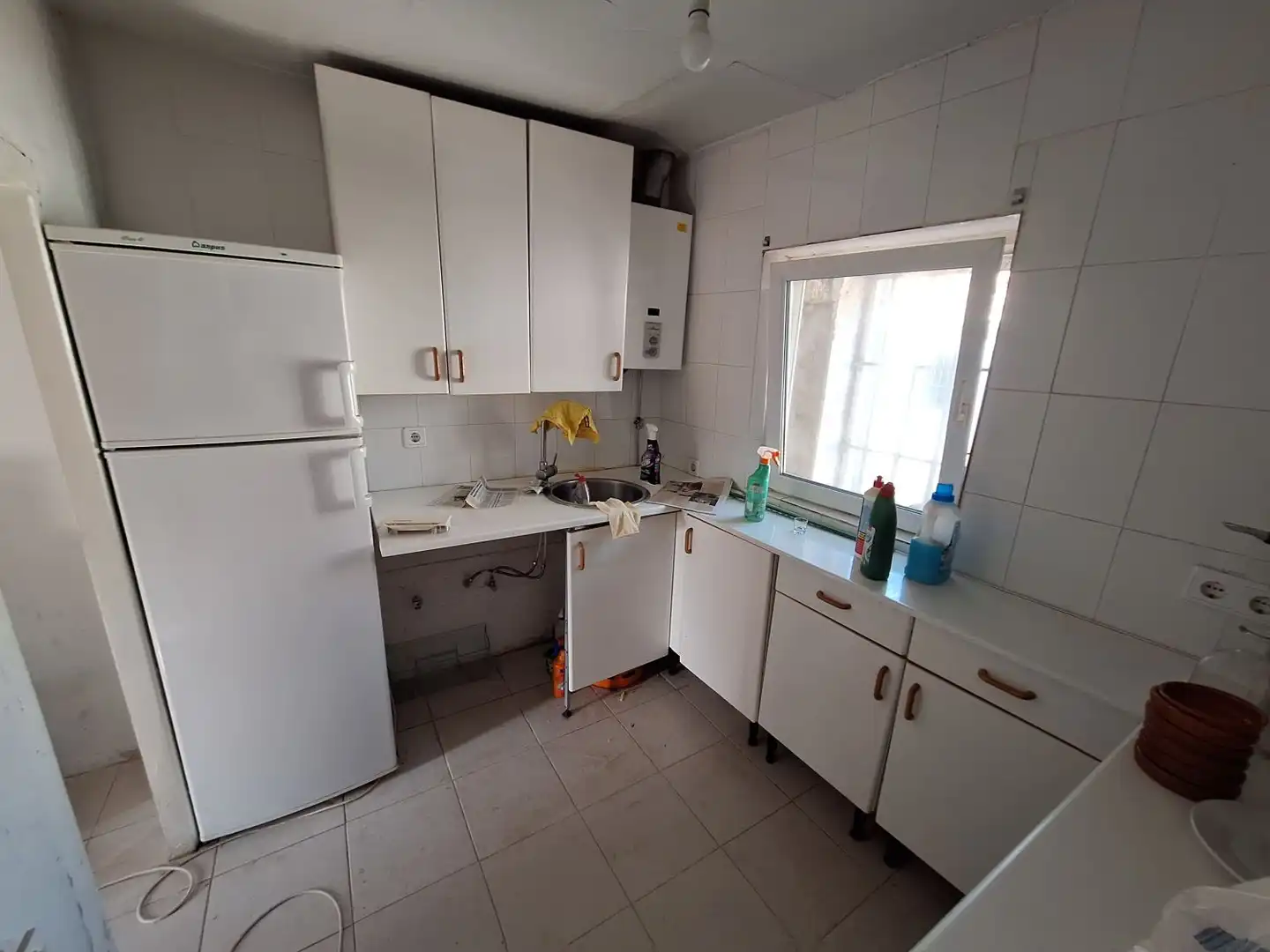 Küche von Haus oder Chalet zum Verkauf in Navalperal de Pinares mit Heizung und Abstellraum
