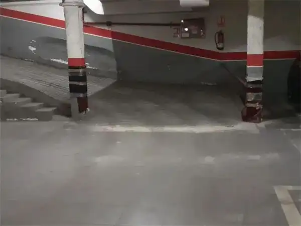 Einzelparkplatz zur Miete in Carretera Antigua de València 60, imagen 2