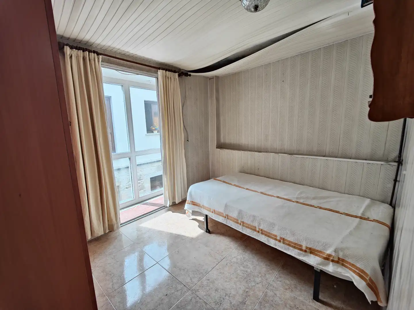 Habitación de Casa adosada en venta en Rianxo con Terraza