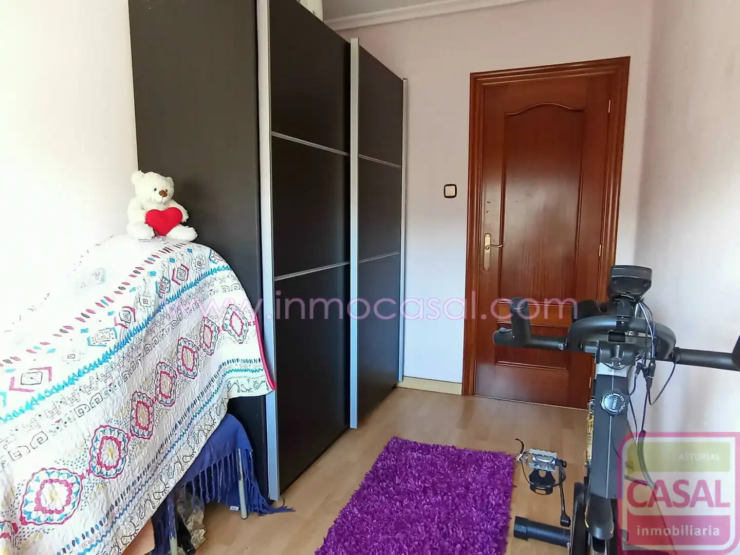 Habitación de Piso en venta en Avilés con Calefacción y Amueblado