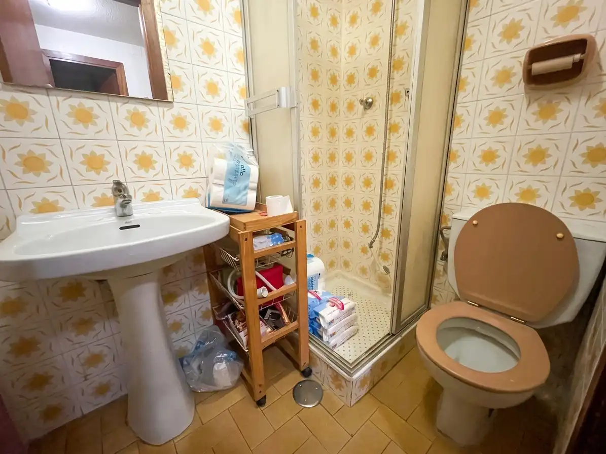 Bathroom of Flat for sale in Valencia  with Furnished and Balcony