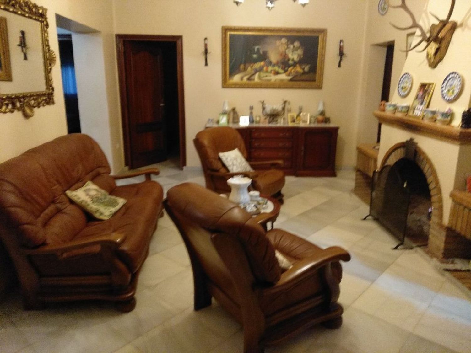 Living room of House or chalet for sale in Espartinas  with Air Conditioner and Storage room