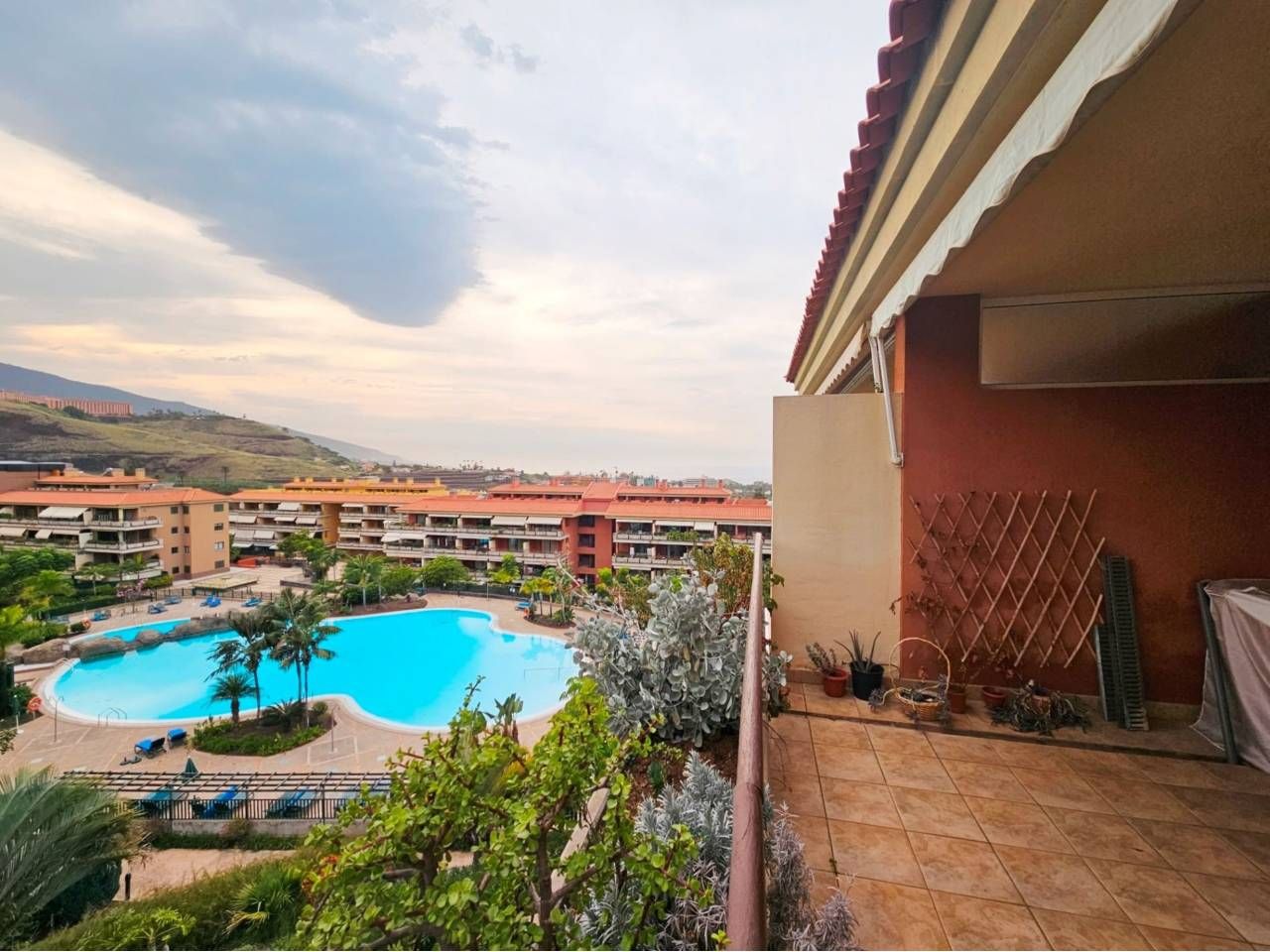 Dormitori de Apartament de lloguer en Puerto de la Cruz amb Terrassa, Traster i Balcó